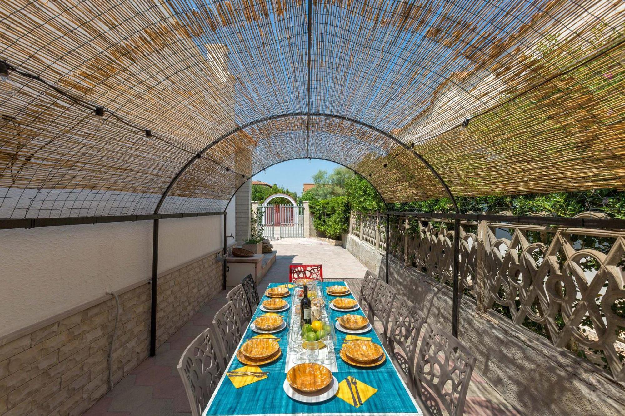 Villa Tina Maria By Barbarhouse San Pietro in Bevagna Exterior foto